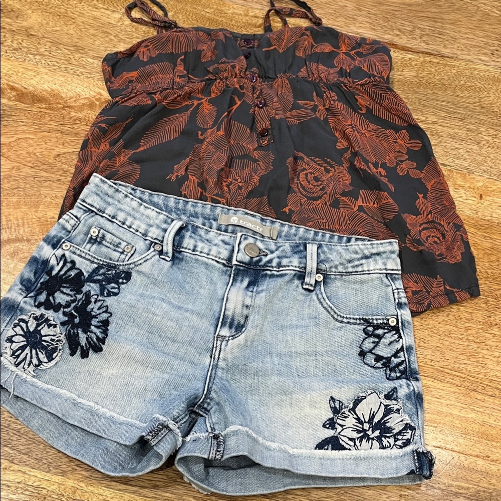 Oneill summer top & denim shorts from Tractr